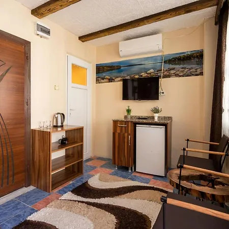 Pi & * اسطنبول