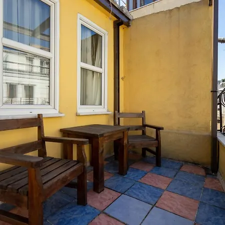 Pi & Apartamento *