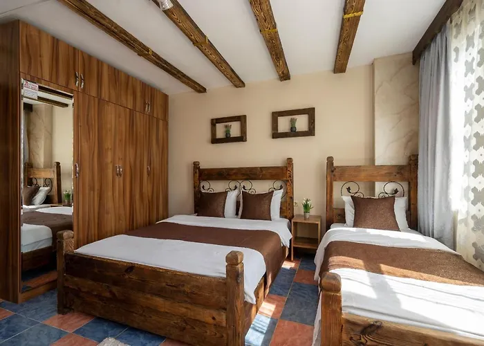 Otel Pi &